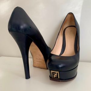 FENDI PUMPS